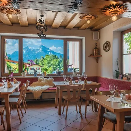 Hotel Und Maria Gern