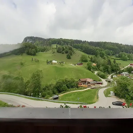 Und Maria Gern